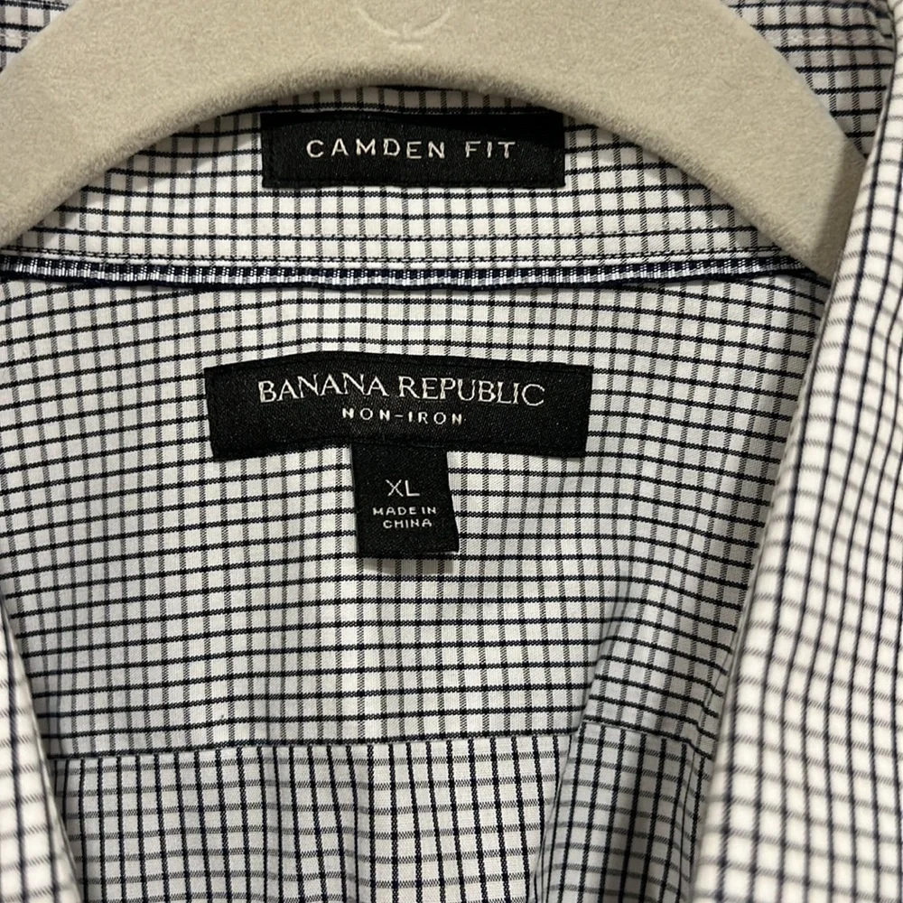 Banana Republic Non-Iron Camden Fit Button Down Mens Size XL